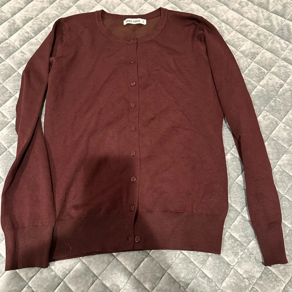 Cardigans - Picture 3 of 3